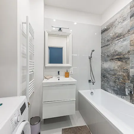 Cozy Haven Budapest- Quiet Family With Ac And Smart Tv Appartement *