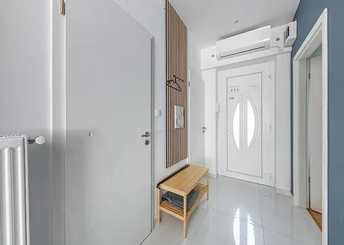 Appartement Cozy Haven Budapest- Quiet Family With Ac And Smart Tv Boedapest