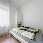Cozy Haven Budapest- Quiet Family With Ac And Smart Tv *